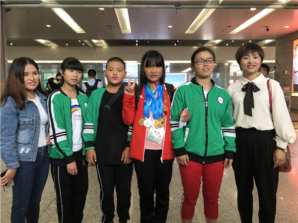 《生命不因残疾而放弃——贵州重度智残女孩刘云夺得特奥会“三金两银一铜”》