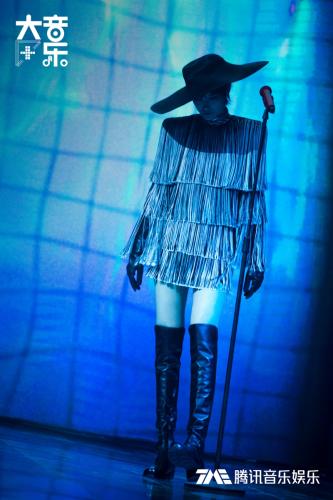 李宇春 《大音乐+哇LIVE》举办 李宇春用音乐回报歌迷