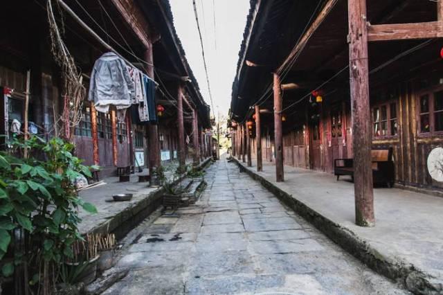 全国 200 个小城上榜,贵州道真入围“百佳深呼吸小城”
