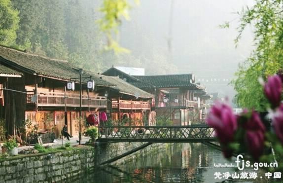 全国 200 个小城上榜,贵州道真入围“百佳深呼吸小城”