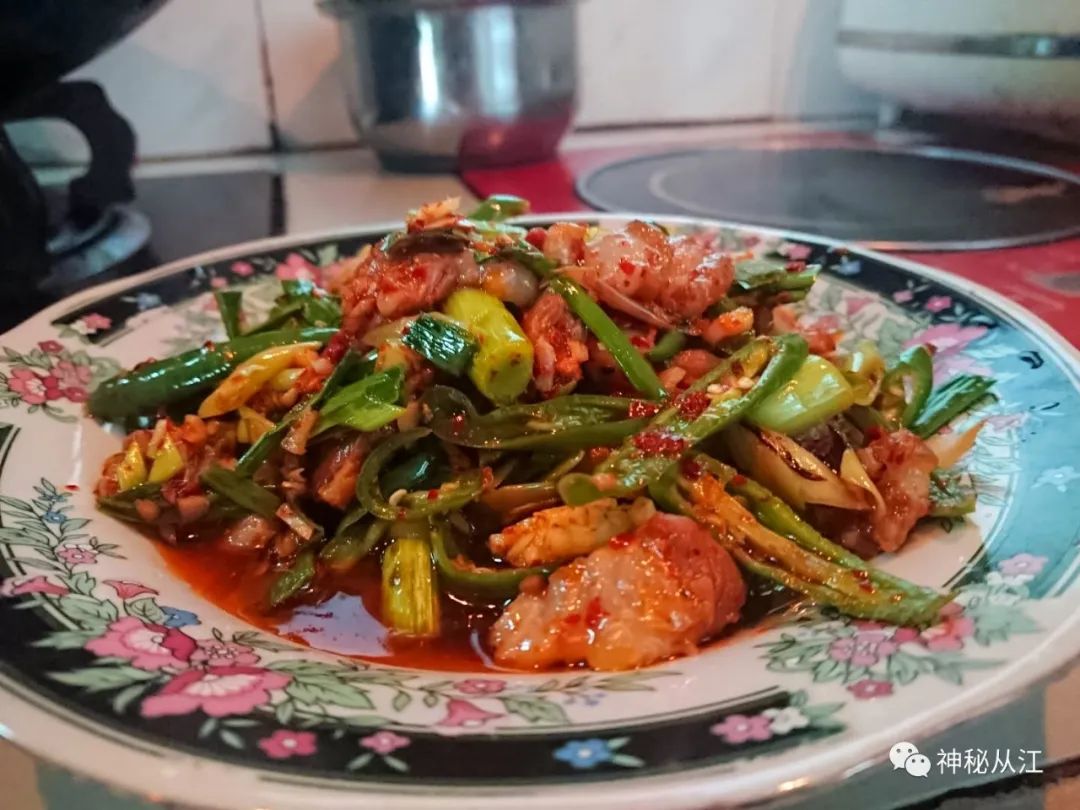 从江不仅拥有丰富的旅游资源,美食也让人垂涎三尺!