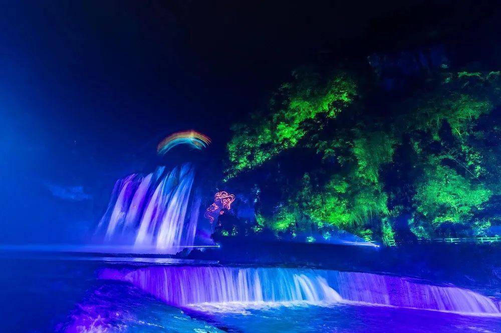 集贊門票免費送丨“21℃的黃果樹，夜游更精彩”當父親節(jié)遇上6·18-12