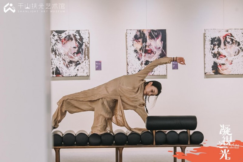 贵阳展讯｜利塔·卡贝鲁特「凝视之光」正式开幕！-13