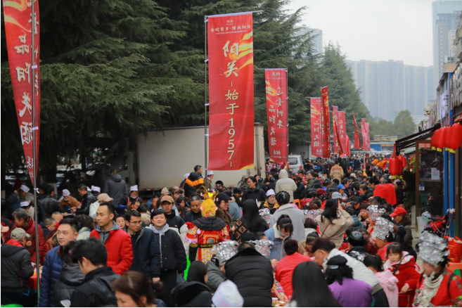 千人共品阳关酒 “金蛇贺岁・情满阳关”活动圆满举-4