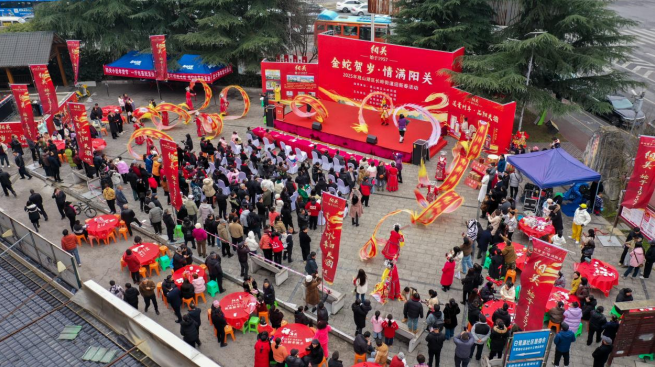千人共品阳关酒 “金蛇贺岁・情满阳关”活动圆满举-1